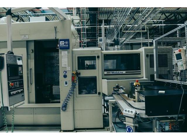 Schleifmaschine Buderus CNC 235 H N-LA