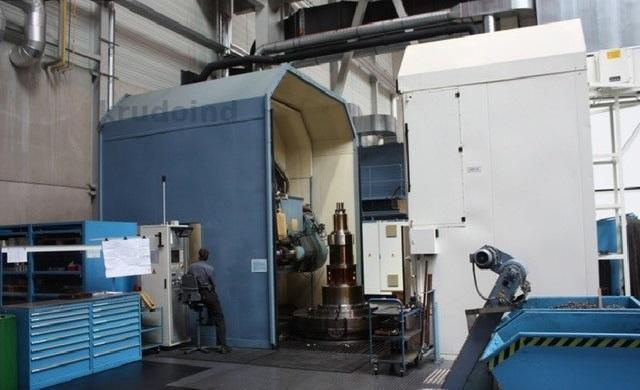 CNC Gear Hobbing Machine - LIEBHERR LC 3002