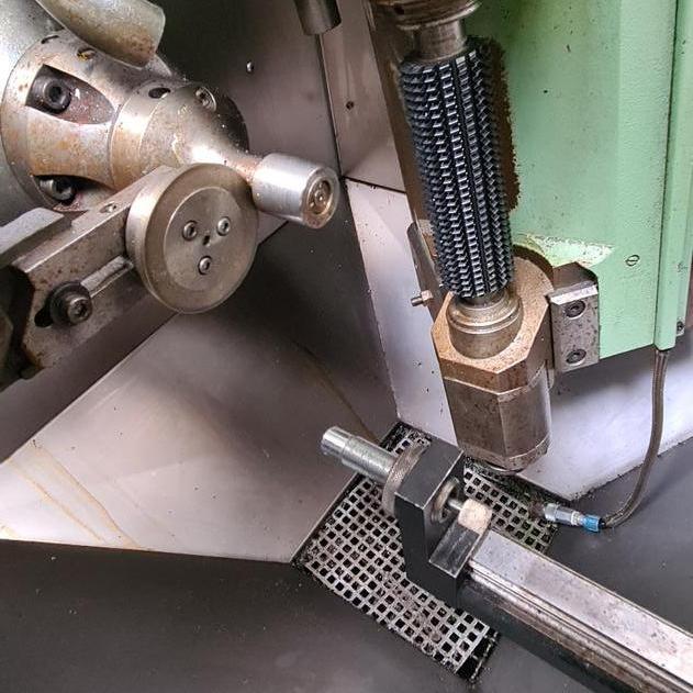 CNC Gear Cutting Machine
