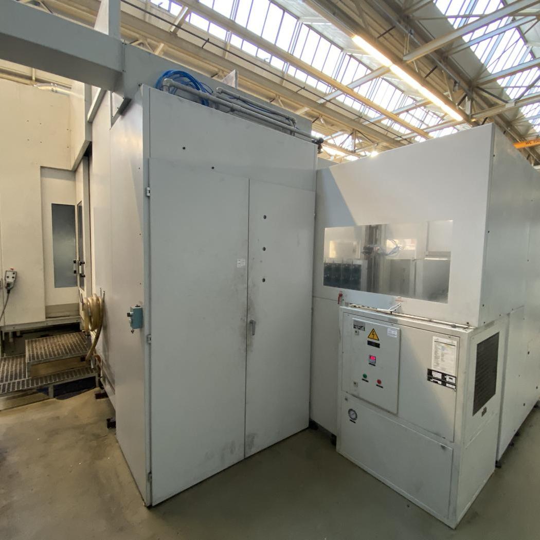 Double-Pallet Horizontal Machining Center