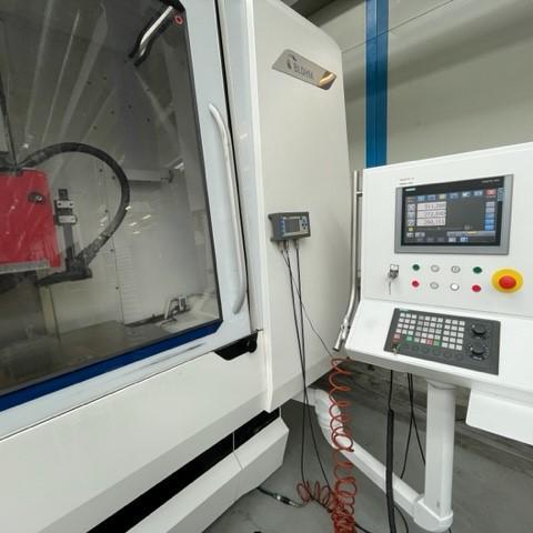 CNC Surface Grinding Machine